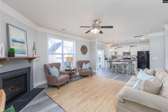 64 Downing Circle, Gilbert, SC 29054