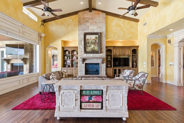 1604 Catalina Bay Court, Granbury, TX 76048
