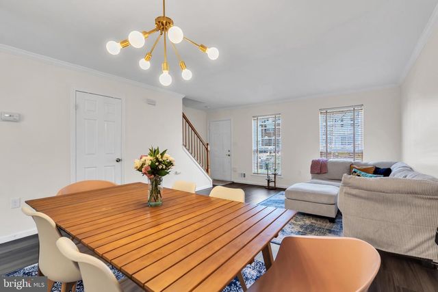 189 SHREWSBURY CT, Pennington, NJ 08534