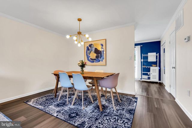 189 SHREWSBURY CT, Pennington, NJ 08534