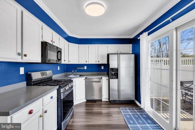 189 SHREWSBURY CT, Pennington, NJ 08534