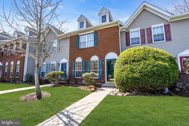 189 SHREWSBURY CT, Pennington, NJ 08534
