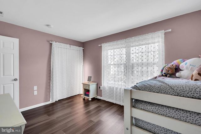 189 SHREWSBURY CT, Pennington, NJ 08534