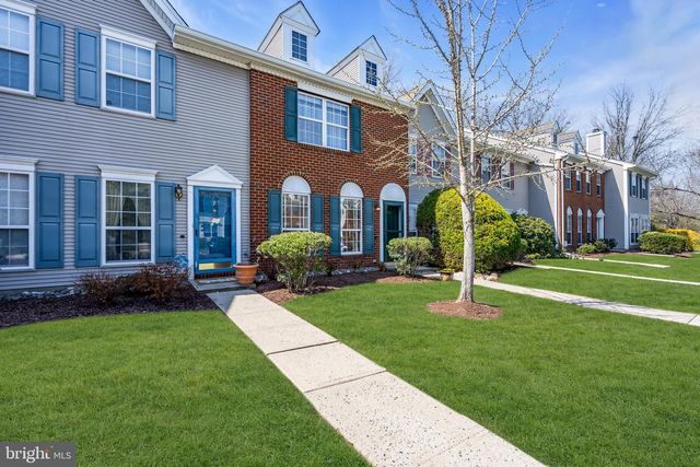 189 SHREWSBURY CT, Pennington, NJ 08534