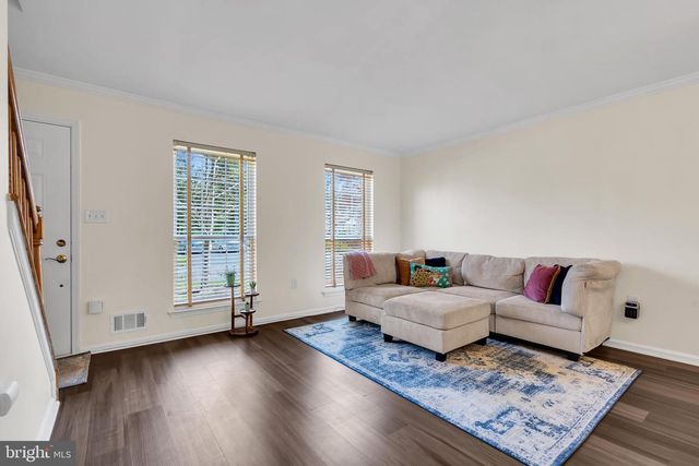 189 SHREWSBURY CT, Pennington, NJ 08534