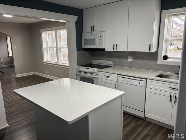 2555 Telegraph Road, Mehlville, MO 63125