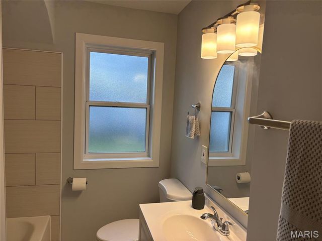 2555 Telegraph Road, Mehlville, MO 63125