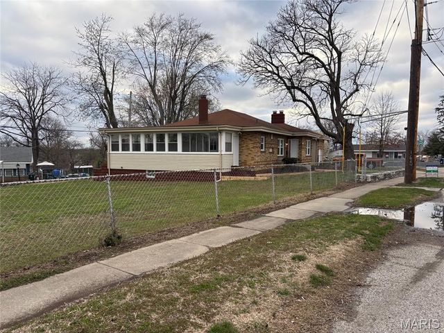 2555 Telegraph Road, Mehlville, MO 63125