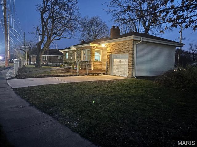 2555 Telegraph Road, Mehlville, MO 63125