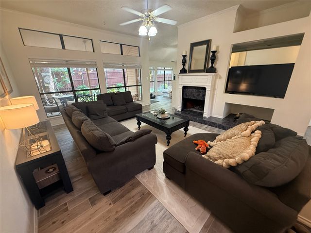 521 Post Oak Road, Grapevine, TX 76051