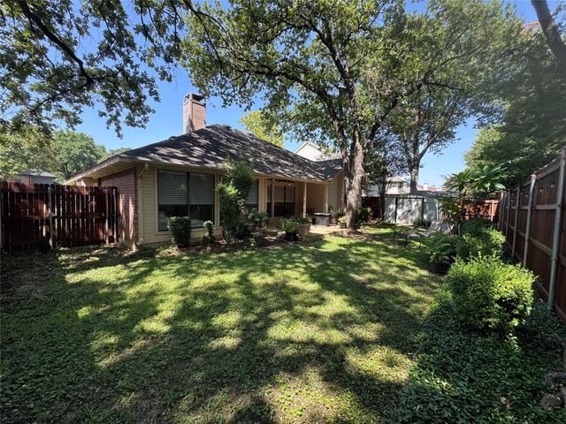 521 Post Oak Road, Grapevine, TX 76051