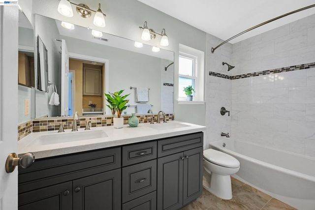 43583 Southerland Way, Fremont, CA 94539