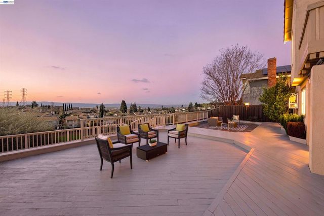 43583 Southerland Way, Fremont, CA 94539