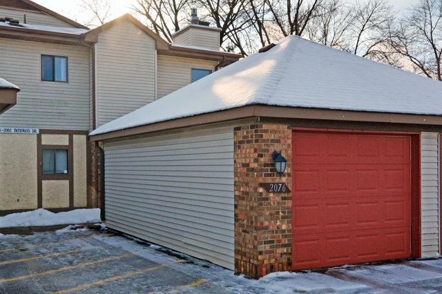 2076 Pathways Drive 1, Saint Paul, MN 55119