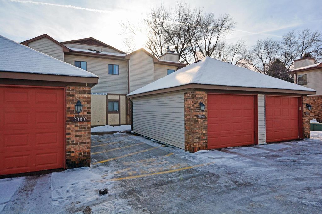 2076 Pathways Drive 1, Saint Paul, MN 55119