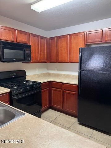 6027 BROOK HOLLOW Drive 2001, El Paso, TX 79925