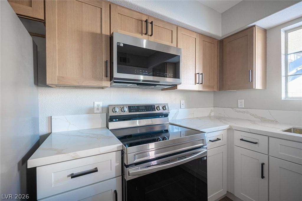 Image 11 of property listing at 2725 South Nellis Boulevard 1169, Las Vegas, NV 89121