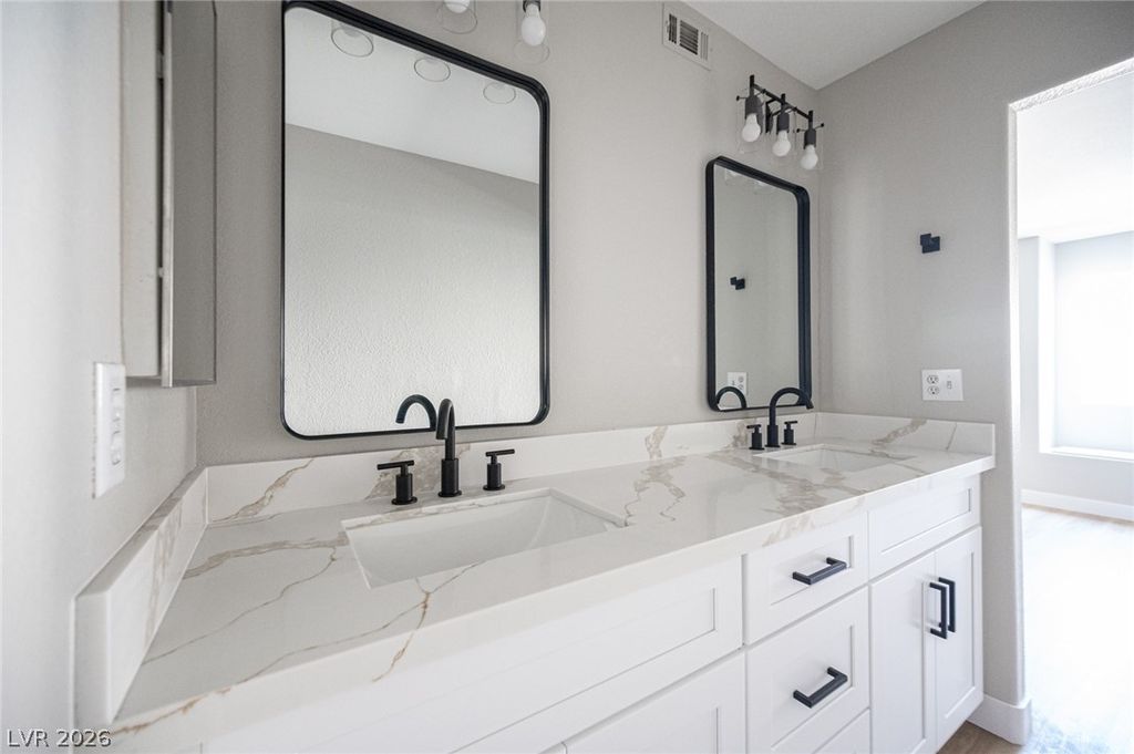 Image 18 of property listing at 2725 South Nellis Boulevard 1169, Las Vegas, NV 89121