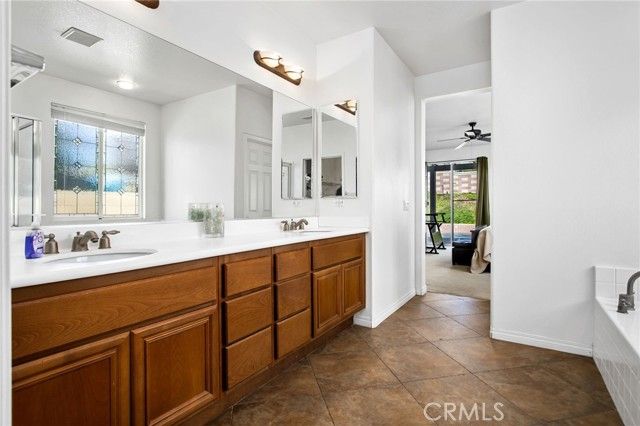 31677 Middlebrook Lane, Menifee, CA 92584