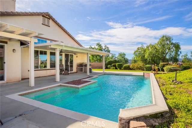 31677 Middlebrook Lane, Menifee, CA 92584