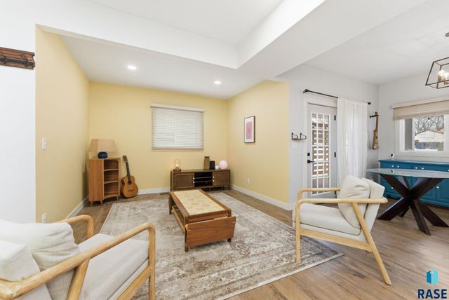 117 N Covell Ave Avenue, Sioux Falls, SD 57104