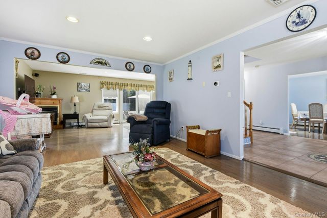 35 Dennis Lane, Bethpage, NY 11714