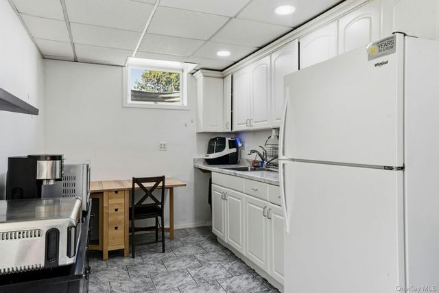 35 Dennis Lane, Bethpage, NY 11714