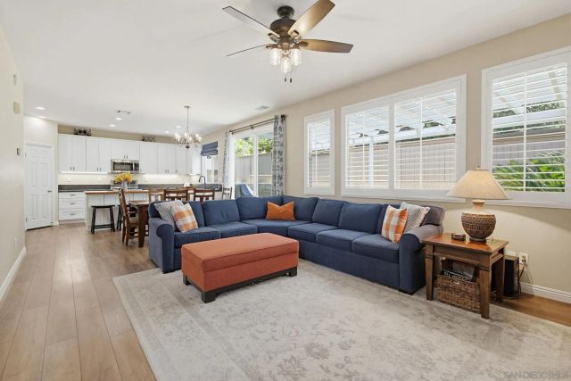 866 Yosemite Dr, Chula Vista, CA 91914