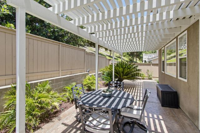 866 Yosemite Dr, Chula Vista, CA 91914