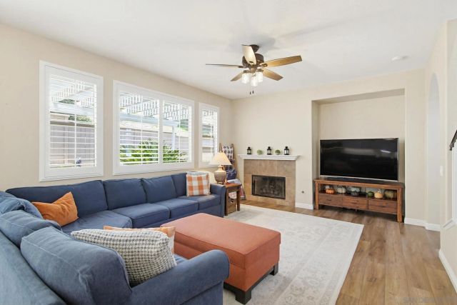 866 Yosemite Dr, Chula Vista, CA 91914