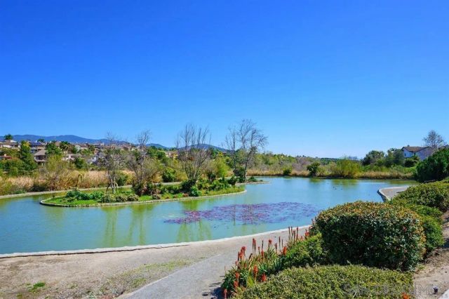 866 Yosemite Dr, Chula Vista, CA 91914