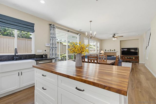 866 Yosemite Dr, Chula Vista, CA 91914