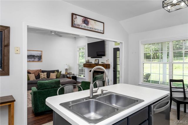 15262 Loblolly, Northport, AL 35475
