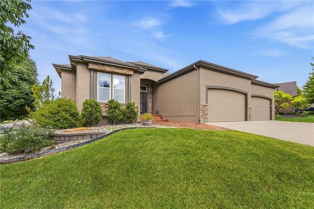 16590 S Kaw Street, Olathe, KS 66062