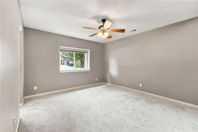 16590 S Kaw Street, Olathe, KS 66062
