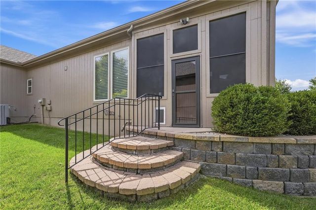16590 S Kaw Street, Olathe, KS 66062
