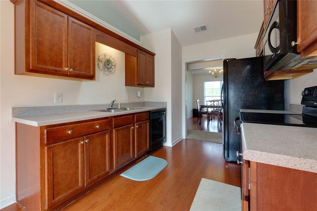 3984 Potomac Walk Court, Loganville, GA 30052