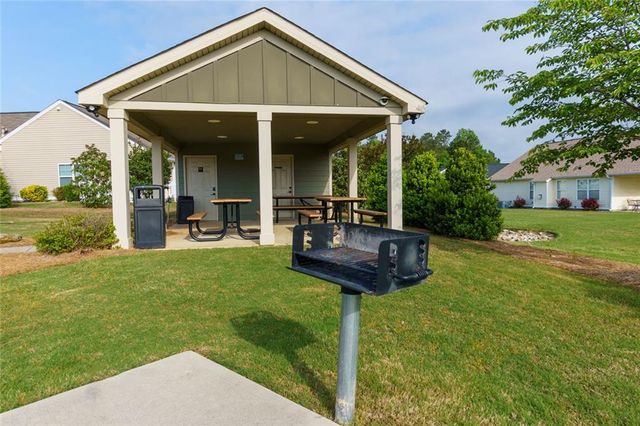 3984 Potomac Walk Court, Loganville, GA 30052