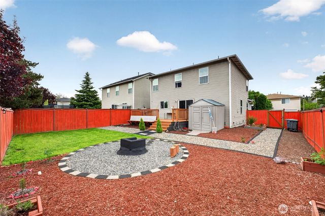 9511 186th St Ct E, Puyallup, WA 98375