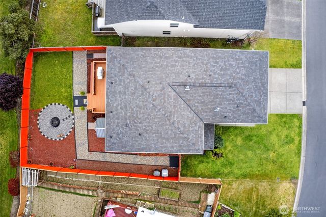 9511 186th St Ct E, Puyallup, WA 98375