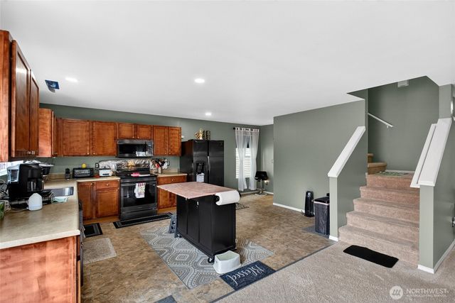 9511 186th St Ct E, Puyallup, WA 98375