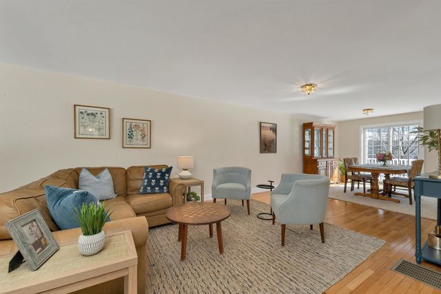 1 Ian's Way, Wolfeboro, NH 03894