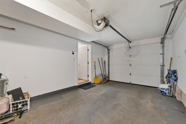 1 Ian's Way, Wolfeboro, NH 03894