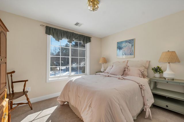 1 Ian's Way, Wolfeboro, NH 03894