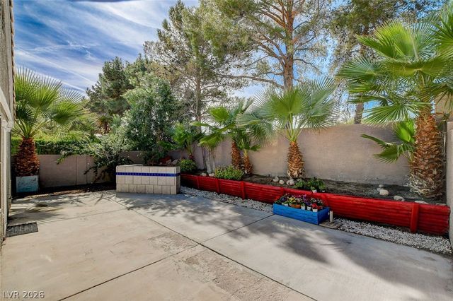 2837 Autumn Haze Lane, Las Vegas, NV 89117
