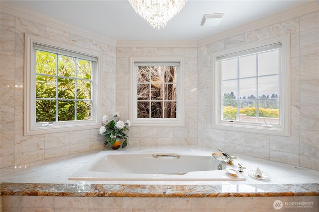 6125 Troon Lane SE, Olympia, WA 98501