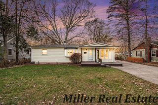 926 N Washington Street, Lowell, MI 49331