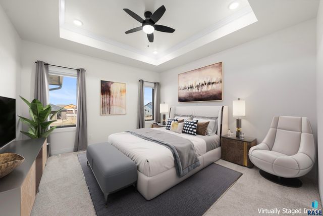 5504 E Daybreak Cir Circle, Sioux Falls, SD 57110