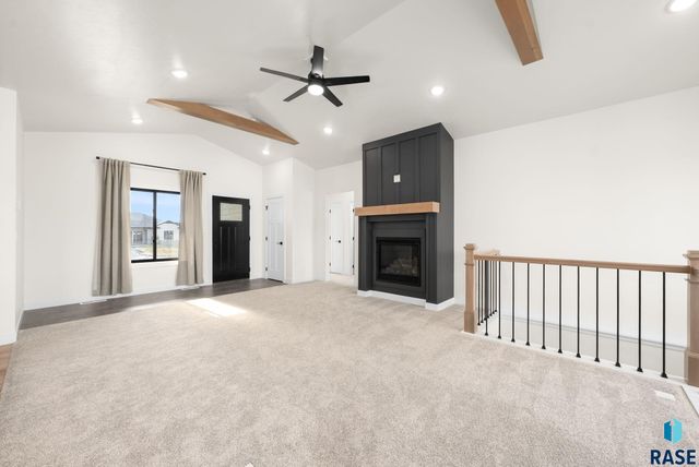 5504 E Daybreak Cir Circle, Sioux Falls, SD 57110