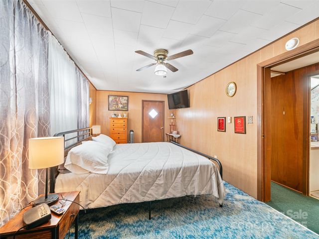 2850 Henson Creek Road, Newland, NC 28657